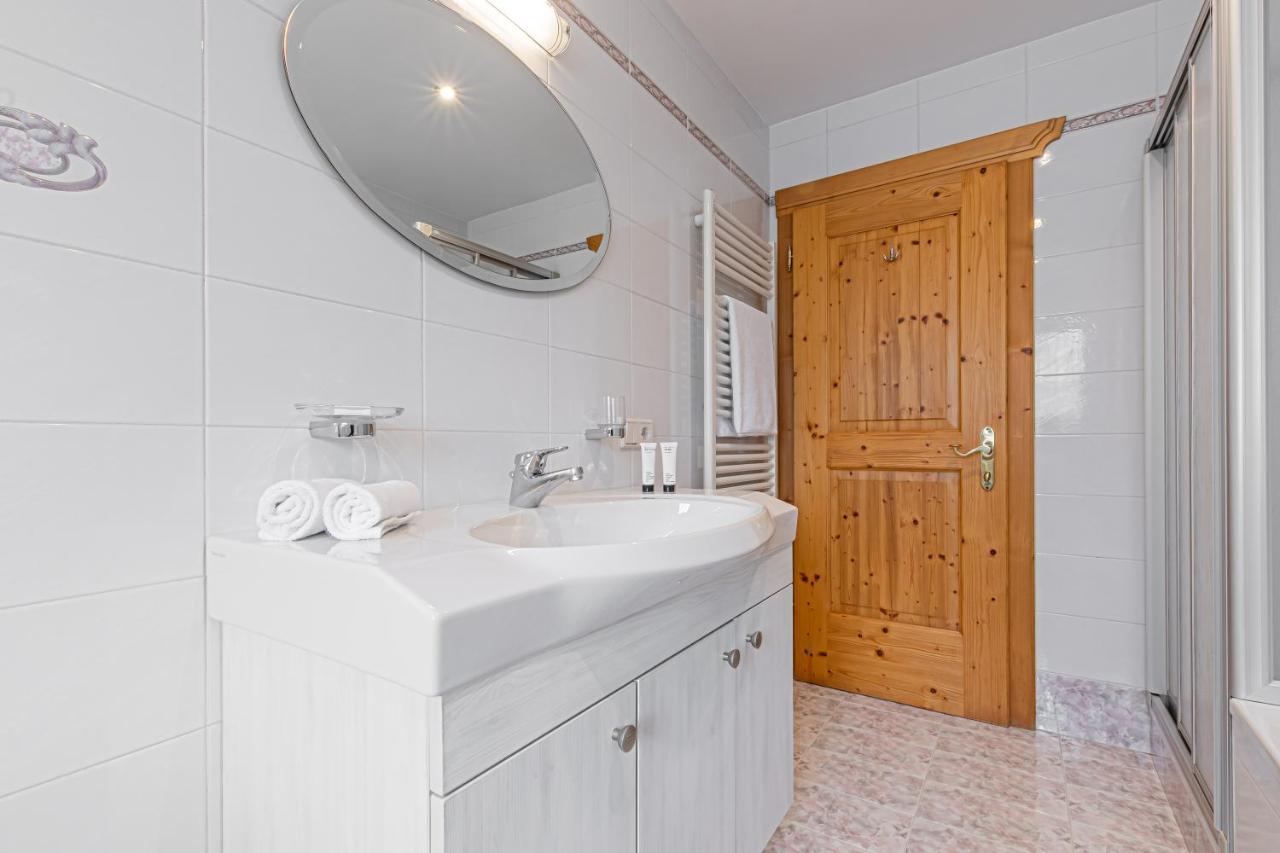 Apartment Dolomites Nest ซานมาร์ตีโน อิน บาร์เดีย ภายนอก รูปภาพ
